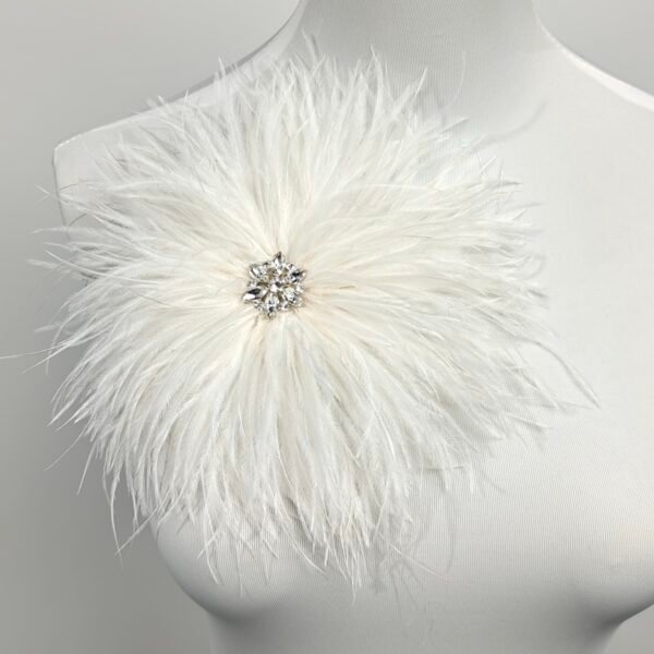 White Rhinestone Ostrich Feather Brooch ,Statement Accessory，evening gowns