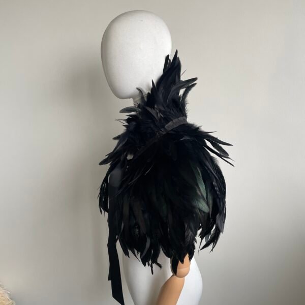 Feather Scarf Cape Halloween & Gothic Outfit Atmosphere
